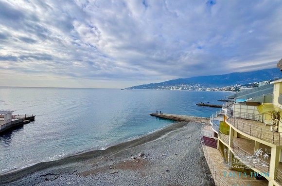 Апартамент на берегу моря в Ялте