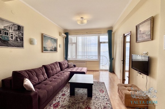 Апартамент на берегу моря в Ялте