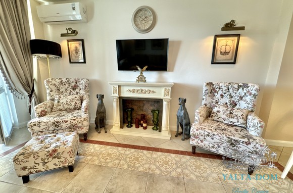 КВАРТИРА ТРЕХКОМНАТНАЯ ДИЗАЙНЕРСКАЯ В ЖК ЭГОИСТ ЯЛТА