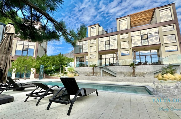 Таунхаус Панда в лесной зоне с подогреваемым бассейном и баней Кореиз Ялта