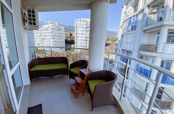 Квартира двухкомнатная посуточно в ЖК Шале Ла Рош Гурзуф