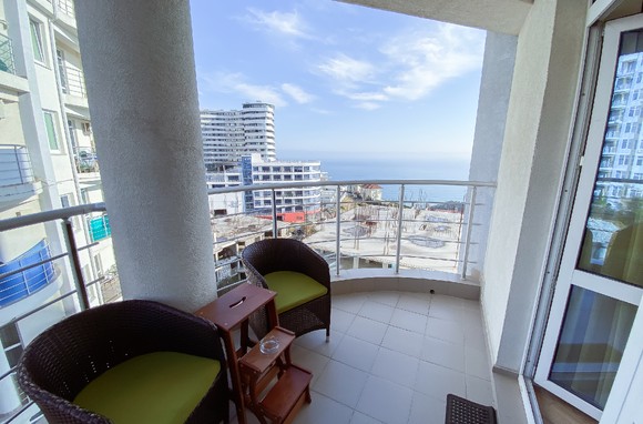 Квартира двухкомнатная посуточно в ЖК Шале Ла Рош Гурзуф