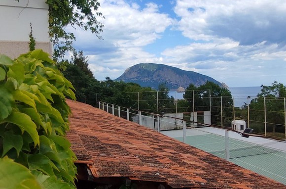 Дом  у моря в закрытом ЖК Галата Гурзуф