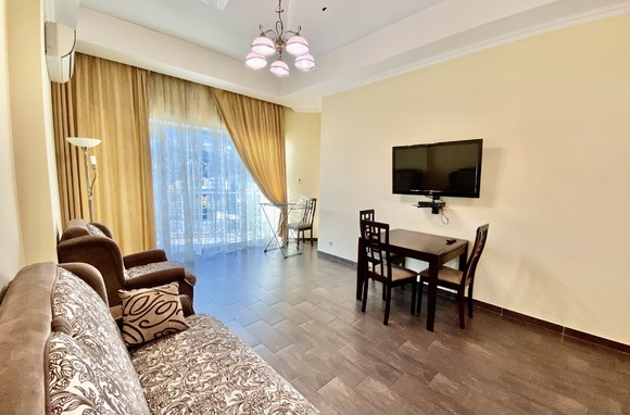 Квартира двухкомнатная возле Массандровского пляжа